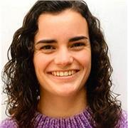 Combino mi sólida formación en biología para transmitir mis conocimientos de manera efectiva a estudiantes de todos los niveles